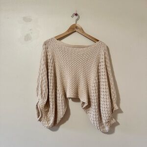 Elegant Cream Knit Women's Top